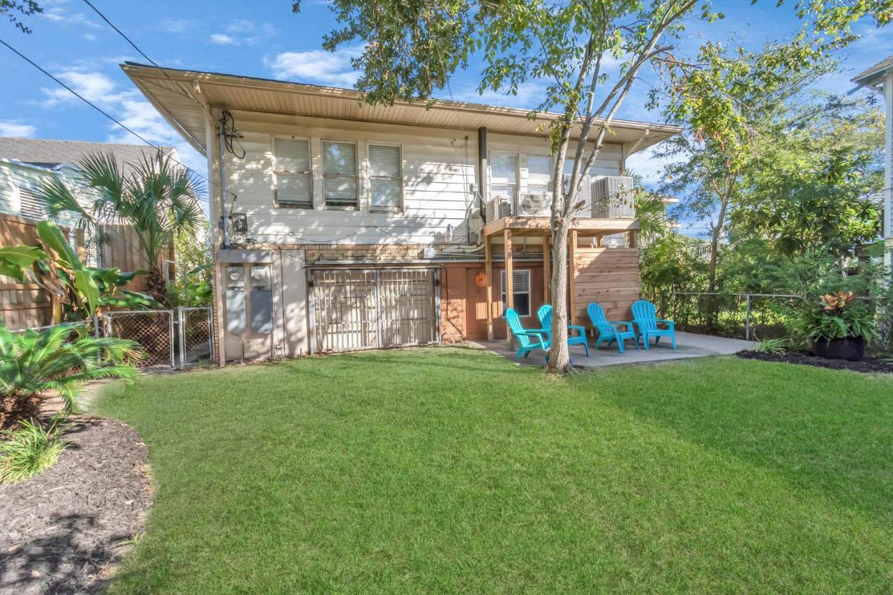 2 Kitchens,2 Living Rooms,4 Bedrooms-Close To All! Galveston Exterior photo