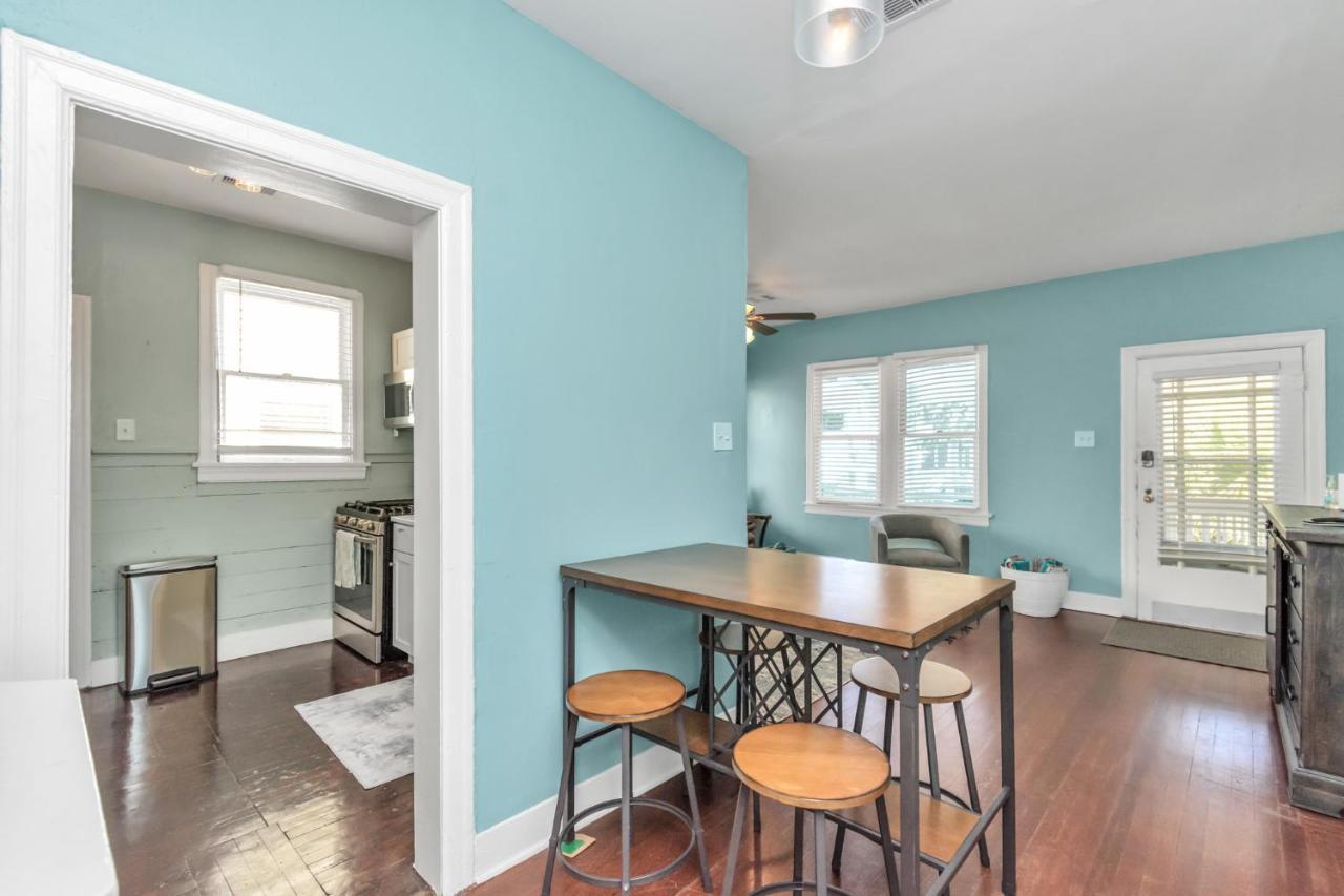 2 Kitchens,2 Living Rooms,4 Bedrooms-Close To All! Galveston Exterior photo